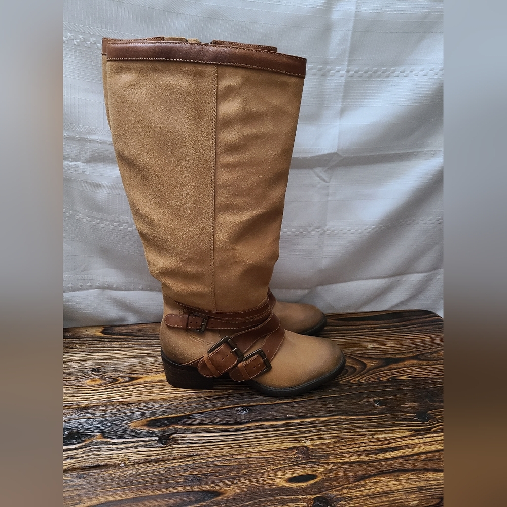 Vestiture Tan and Brown Leather Boots Womens Size 7.5M - Picture 3 of 9